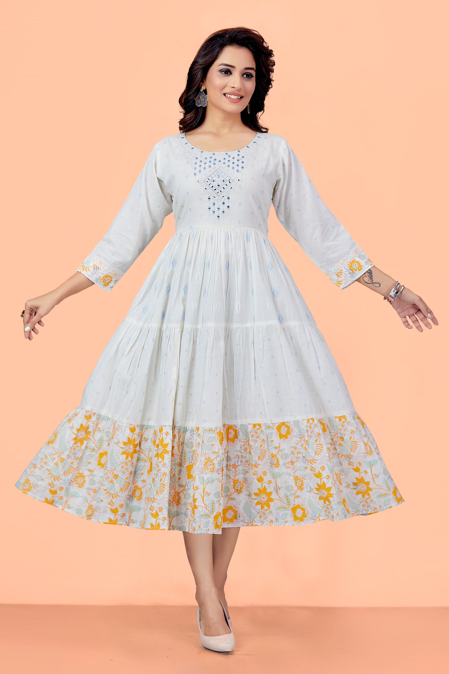 Off White Mul Cotton Printed Floral Round Neck Abstract Anarkali