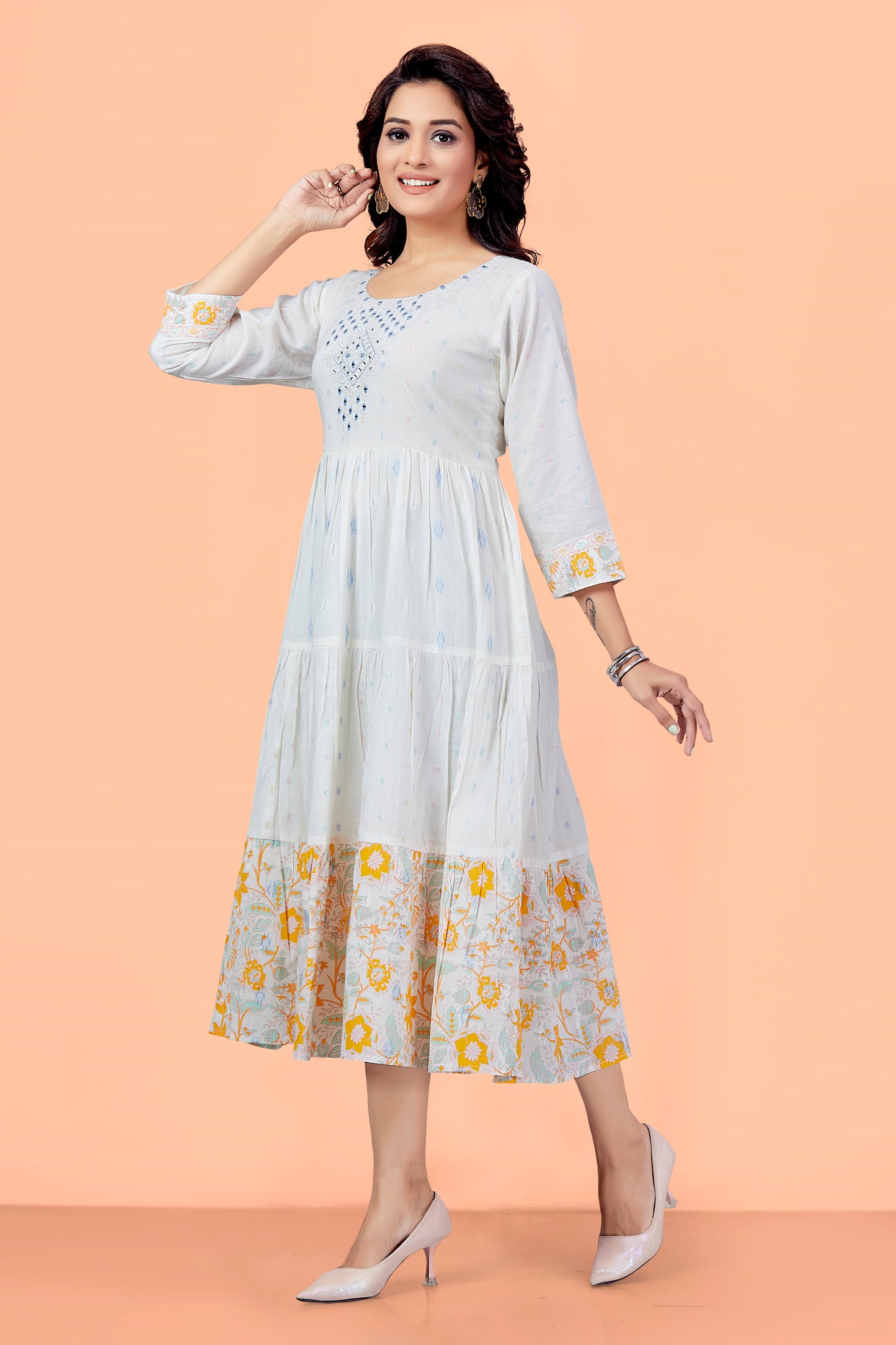 Off White Mul Cotton Printed Floral Round Neck Abstract Anarkali