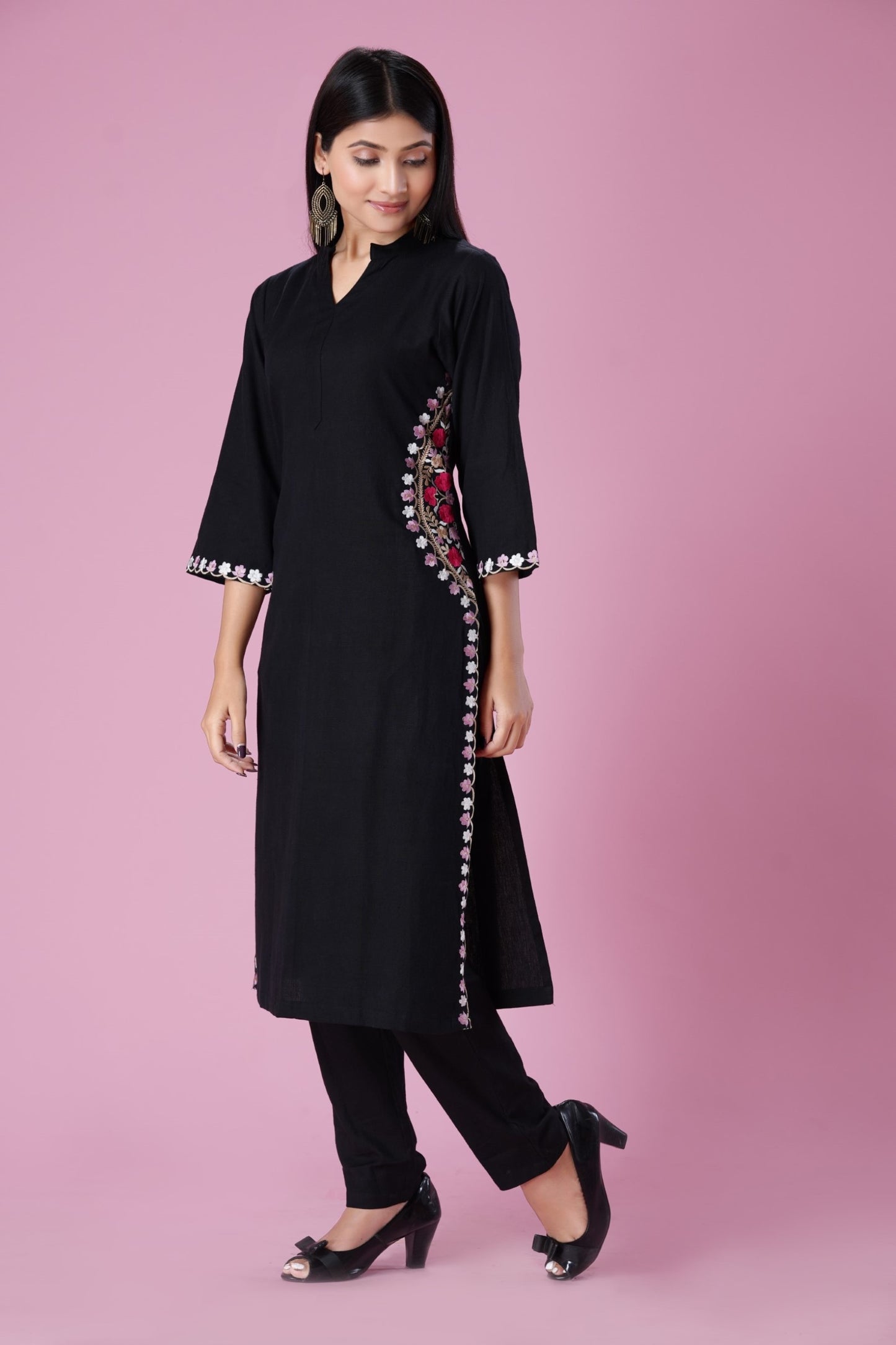 Black Hand Machine Embroidred Kurta Set